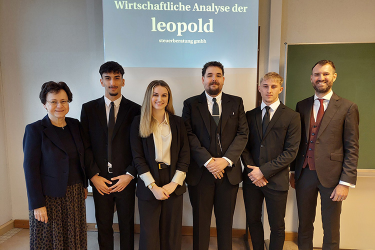 Präsentation und Diskussion der Diplomarbeiten der HAK Leibnitz